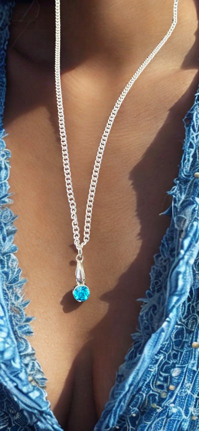 Essential Blue Crystal Pendant Necklace – 18-Inch Silver-Tone Chain